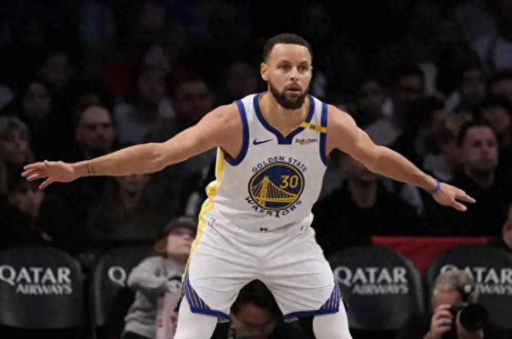 在2021年季后赛第二轮，库里爆发36分，投中7个三分，带领勇士晋级！的简单介绍