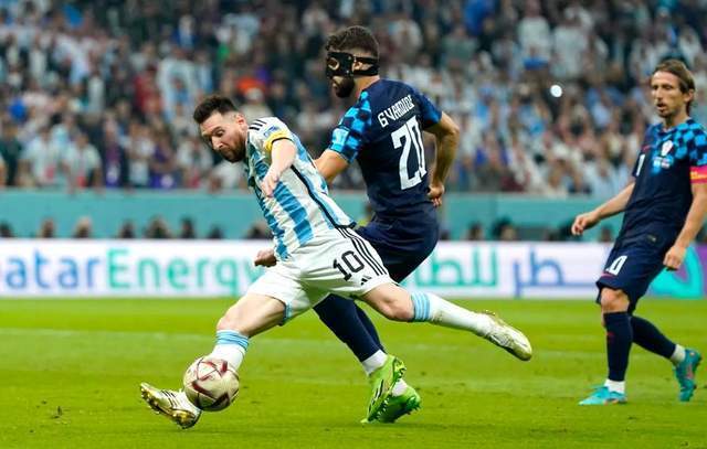 乐鱼娱乐app-包含赛季终极对决：冠军悬念持续升温的词条