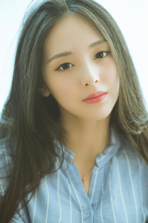 乐鱼体育平台官网-女足青训成果显著，多名新星崭露头角，女足训练