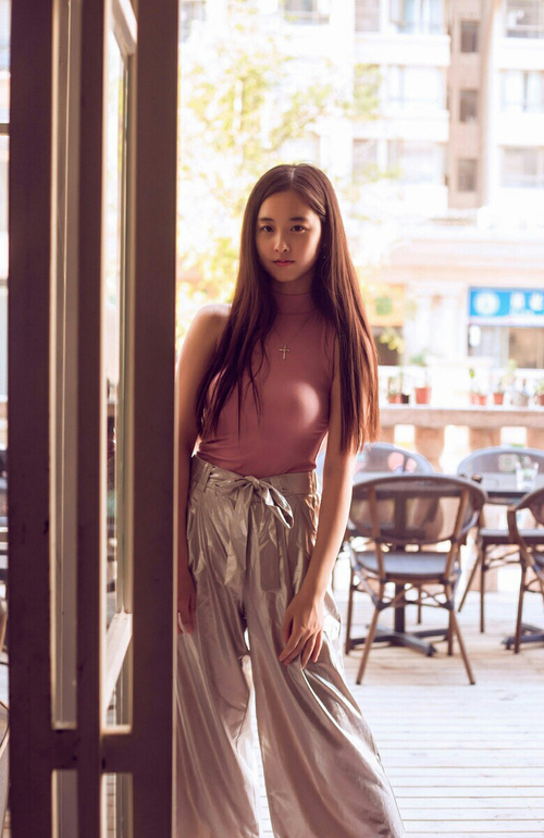 女运动员突破：台球赛场的女性力量，女打台球冠军