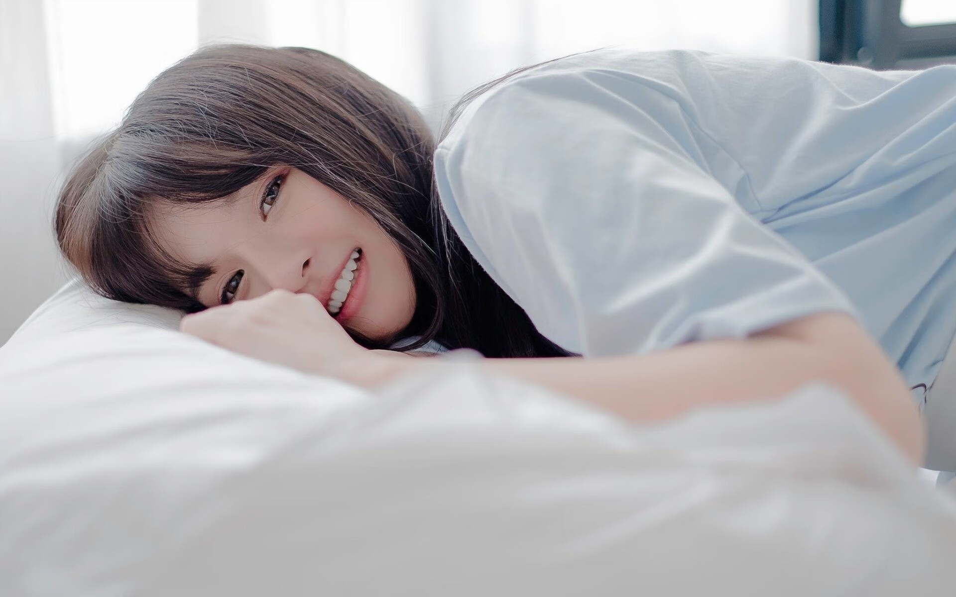 梅西中场吊射惊艳全场球迷，梅西中场过人