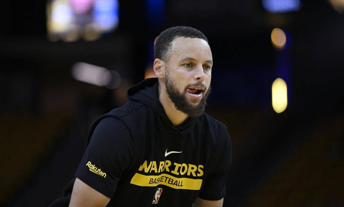 乐鱼电竞在线平台-乐鱼体育:勇士复兴：库里领衔，新秀崛起的简单介绍